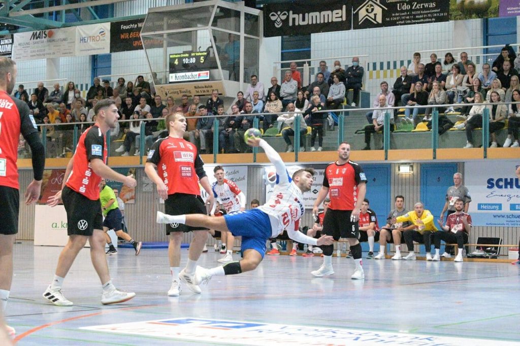 Handballfans freuen sich auf das Oberligaderby in Vallendar.