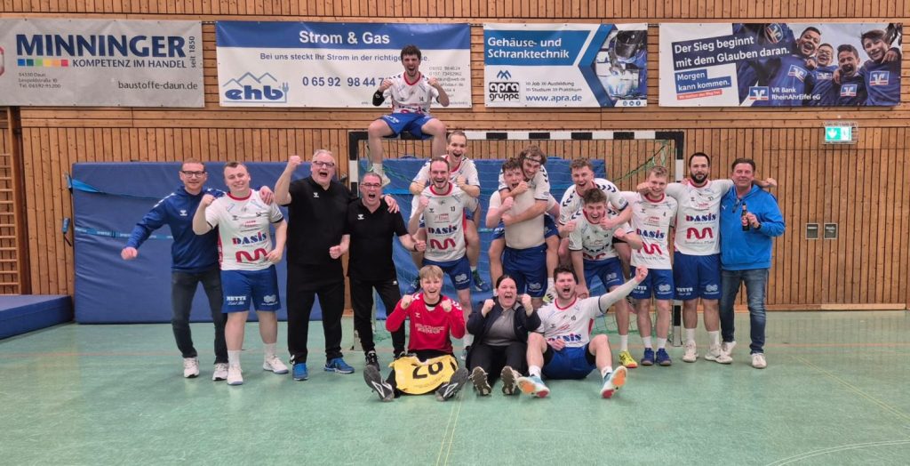 Ausgeglichenes Spiel wird in letzter Sekunde entschieden